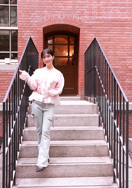 丸の内ブリックスクエア周辺で撮影したプロフィール写真